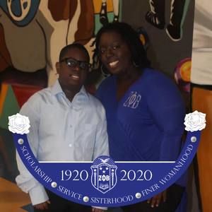 Meet your Posher, Iesha